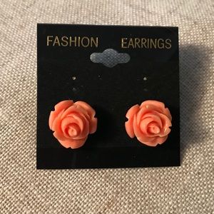 Rose Resin Earrings in Peach